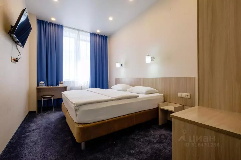 Комната Свердловская область, Екатеринбург ул. Кирова, 40Б (17.0 м) - Фото 0