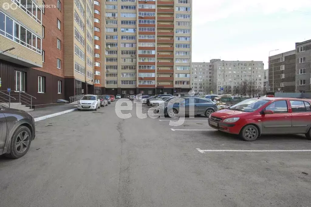 1-комнатная квартира: Тюмень, Пролетарская улица, 109 (48.5 м) - Фото 2