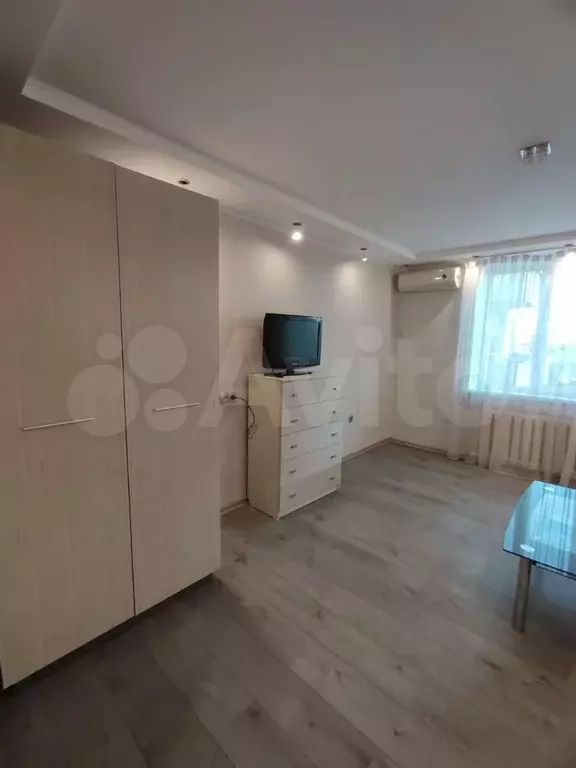 2-к. квартира, 60 м, 5/5 эт. - Фото 0