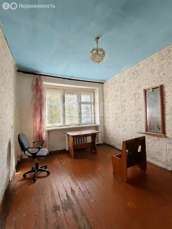 Квартира-студия: Бийск, улица Разина, 82 (12.5 м) - Фото 0