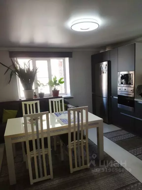 2-к кв. Тамбовская область, Тамбов Свободная ул., 10Б (81.1 м) - Фото 2