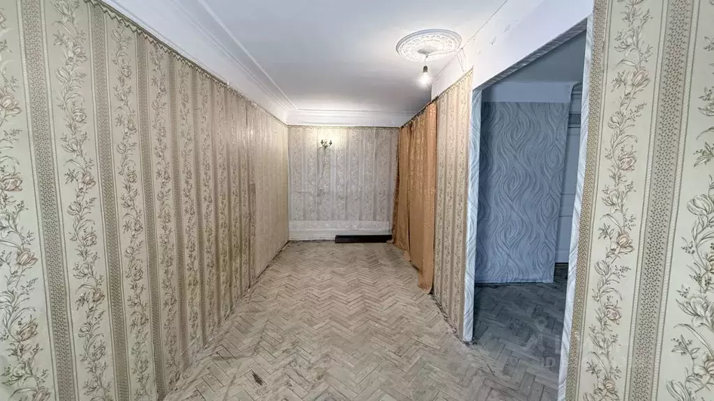 Комната Санкт-Петербург пер. Апраксин, 5 (32.0 м) - Фото 0