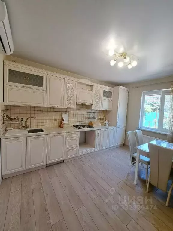 Дом в Крым, Керчь ул. Железняка (110 м) - Фото 1