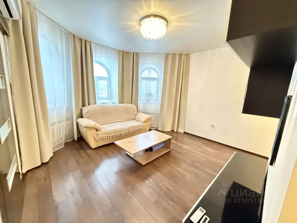 1-к кв. Татарстан, Казань ул. Гарифа Ахунова, 14 (51.3 м) - Фото 0