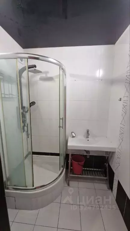 2-к кв. Воронежская область, Воронеж ул. 40 лет Октября, 8 (72.0 м) - Фото 2