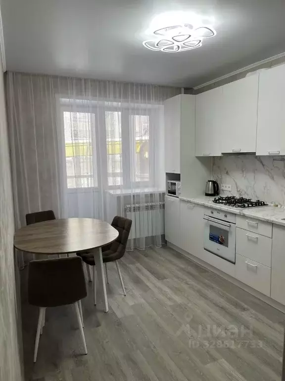 2-к кв. Саратовская область, Балаково ул. 30 лет Победы, 59А (55.1 м) - Фото 1