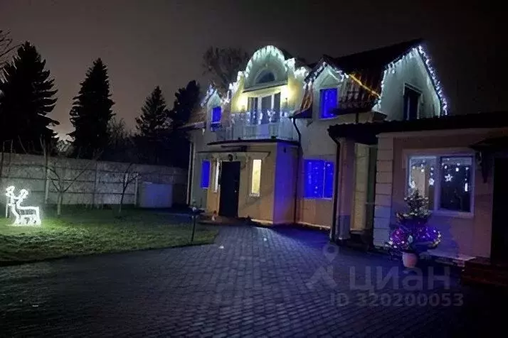 Дом в Калининградская область, Калининград ул. Макаренко, 18 (40 м) - Фото 1