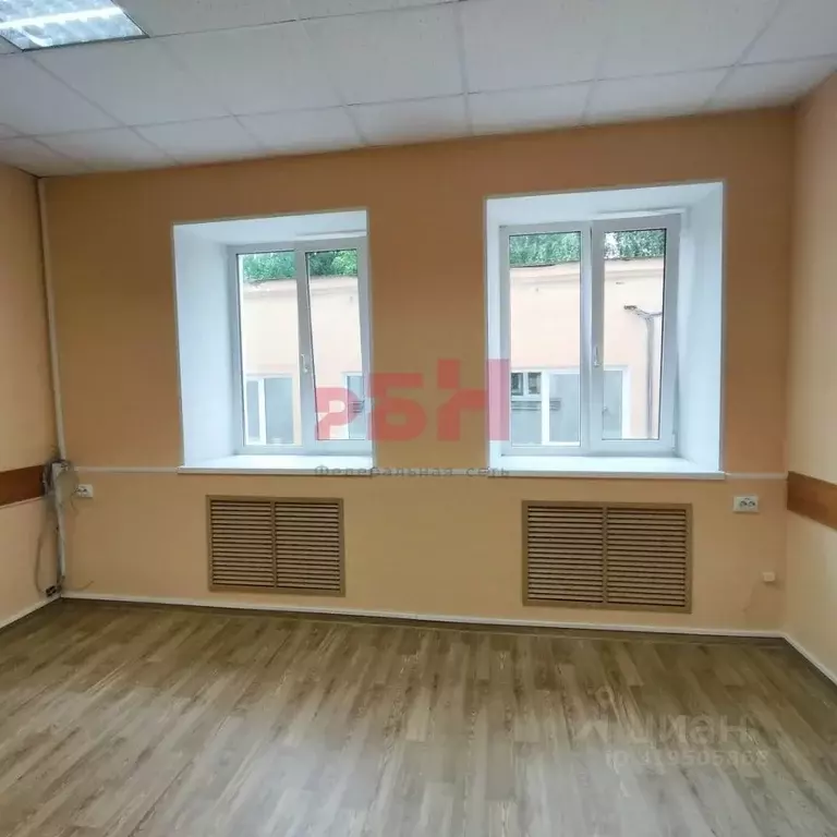 Офис в Пензенская область, Пенза ул. Гладкова (25 м) - Фото 0