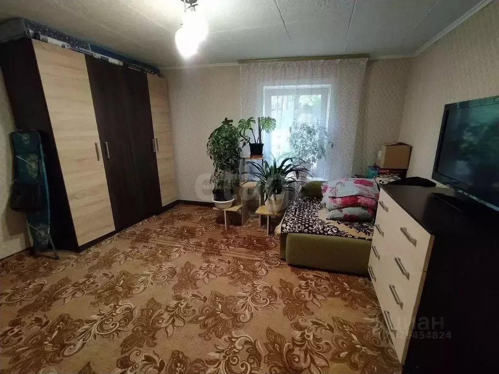 Дом в Крым, Бахчисарайский район, Куйбышевское с/пос, с. Высокое ул. ... - Фото 1