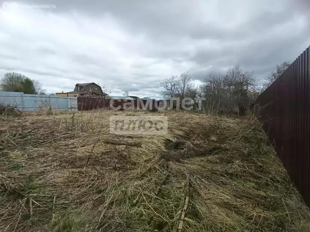Участок в Московская область, Можайский муниципальный округ, деревня ... - Фото 1