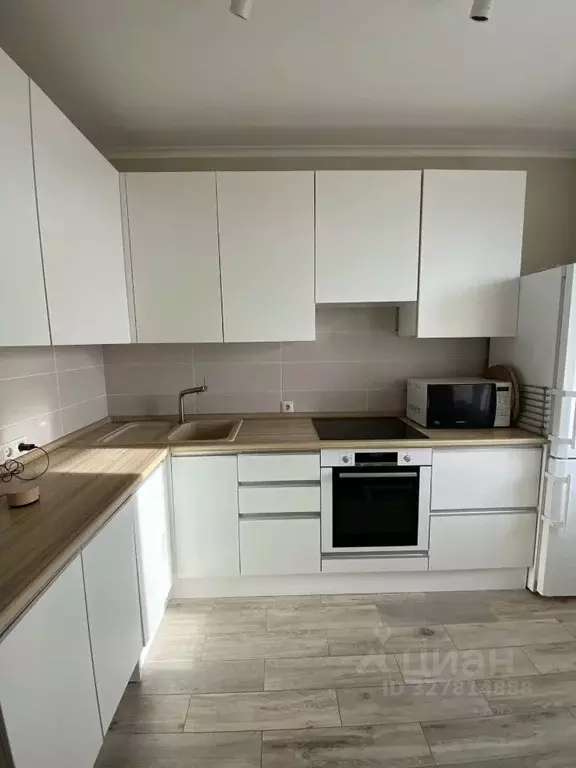 2-к кв. Ульяновская область, Ульяновск ул. Кирова, 6/2 (52.6 м) - Фото 2