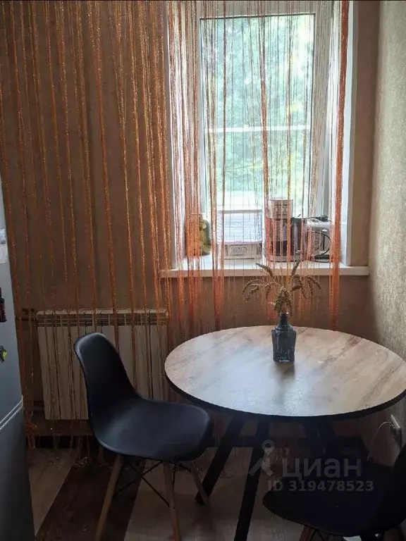 4-к кв. Кемеровская область, Анжеро-Судженск Шоссейная ул., 1 (80.3 м) - Фото 1