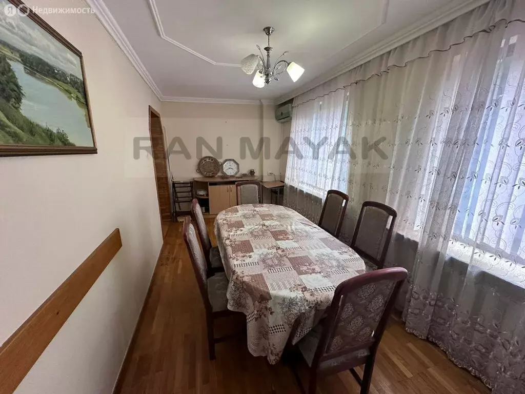 3-комнатная квартира: Майкоп, улица Ленина, 23 (76 м) - Фото 1