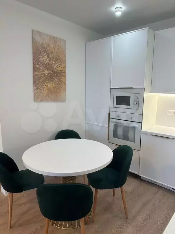 4-к. квартира, 80 м, 27/33 эт. - Фото 1