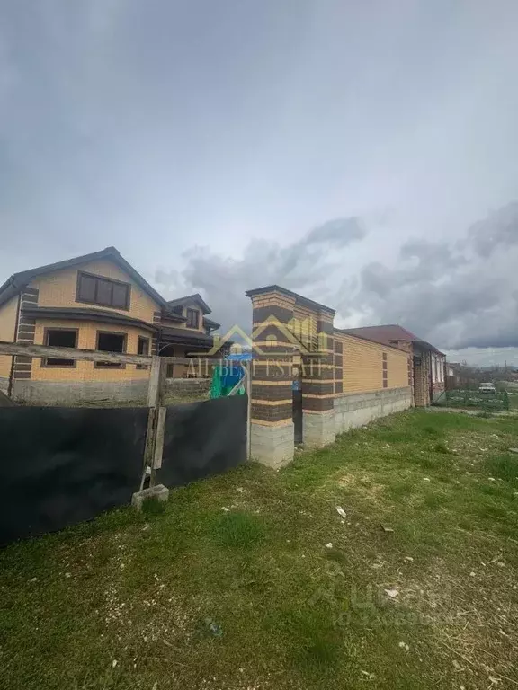 Дом в Северная Осетия, Дигора ул. Бердиева, 143 (198 м) - Фото 1