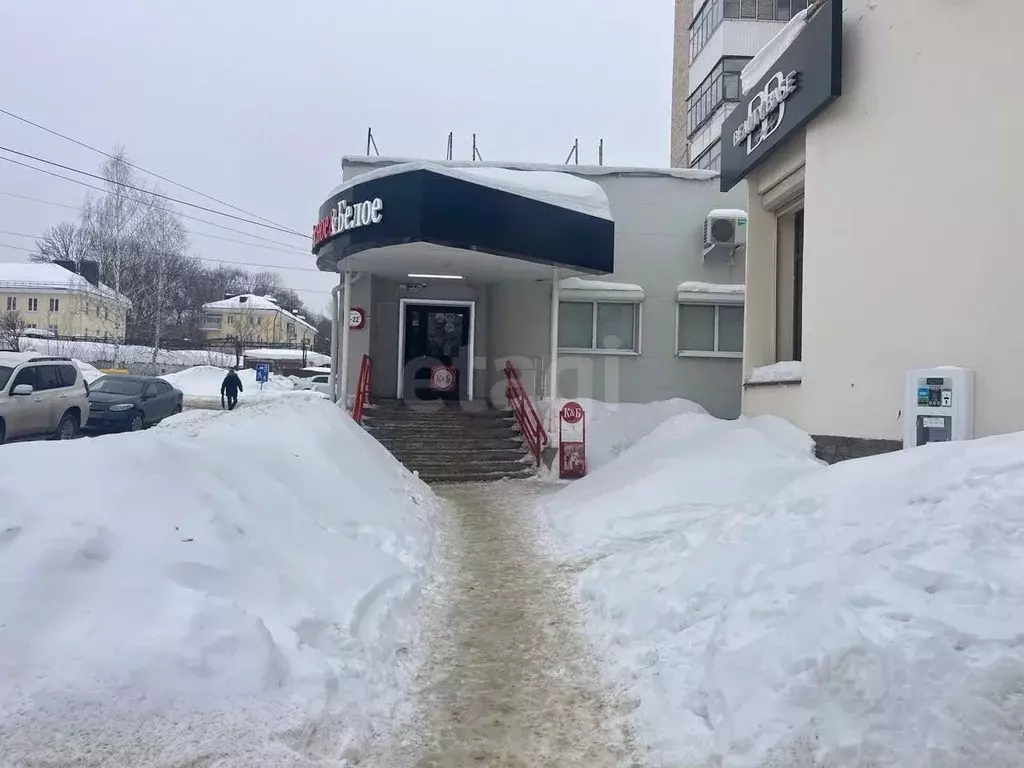 Торговая площадь в Мордовия, Саранск просп. Ленина, 30А (122 м) - Фото 1