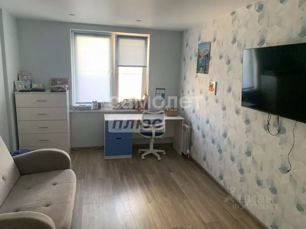 2-к кв. Омская область, Омск бул. М.М. Кузьмина, 21 (61.0 м) - Фото 0