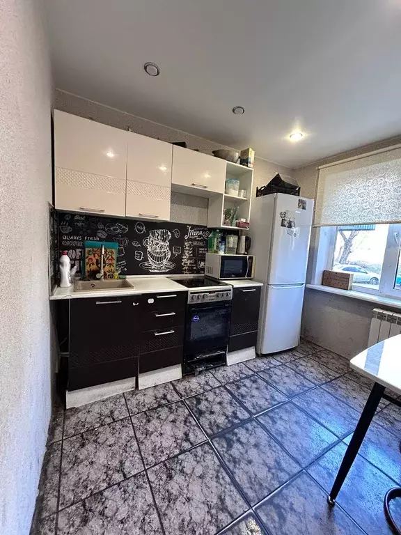 Продаётся 4-к квартира, 80.4 м - Фото 0