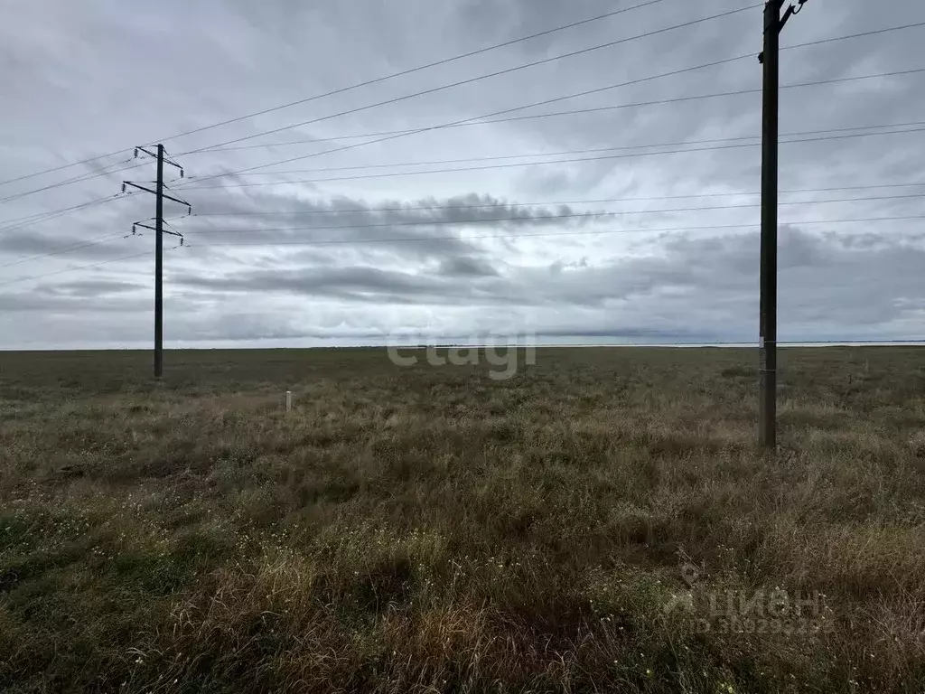 Участок в Крым, Сакский район, с. Штормовое ул. Ленина (6.0 сот.) - Фото 0