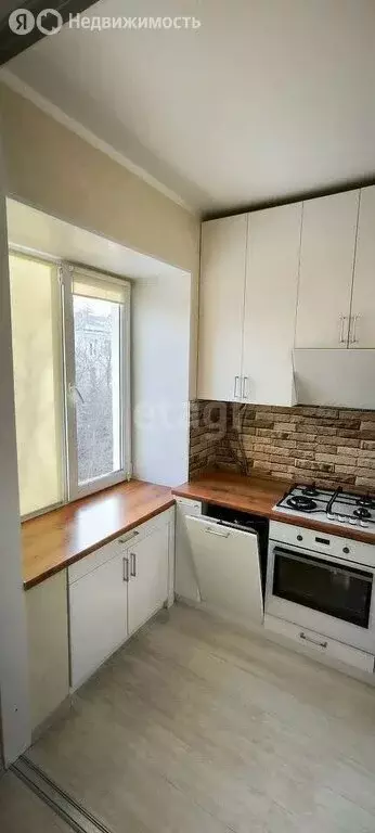 2-комнатная квартира: Уфа, проспект Октября, 122/1 (40 м) - Фото 0