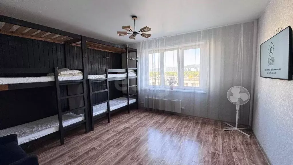 2-к кв. Красноярский край, Красноярск ул. Дубровинского, 110А (56.0 м) - Фото 2