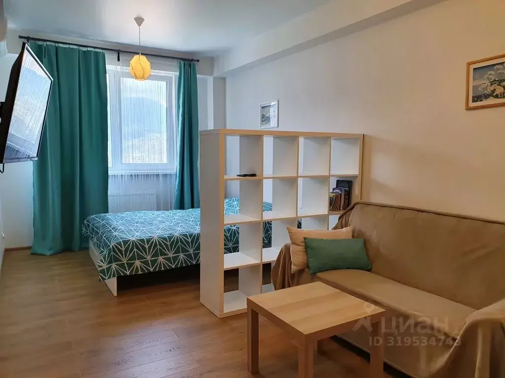 1-к кв. Крым, Алушта ул. 60 лет СССР, 29 (45.0 м) - Фото 0