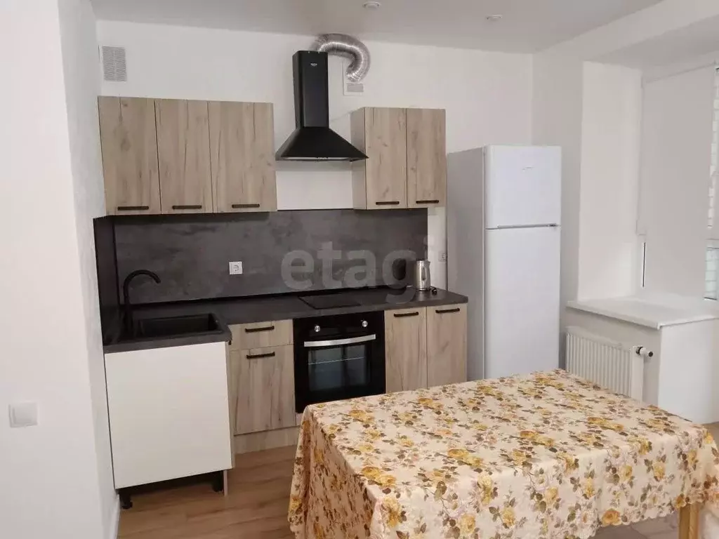 Студия Тюменская область, Тюмень ул. Тимофея Кармацкого, 7 (41.0 м) - Фото 1