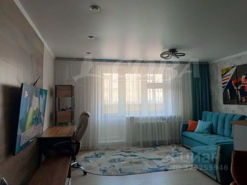 Студия Тюменская область, Тобольск 7-й мкр, 45 (36.0 м) - Фото 1