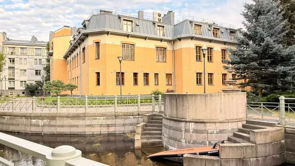 6-к кв. Санкт-Петербург 2-я Березовая аллея, 13-15 (300.0 м) - Фото 1