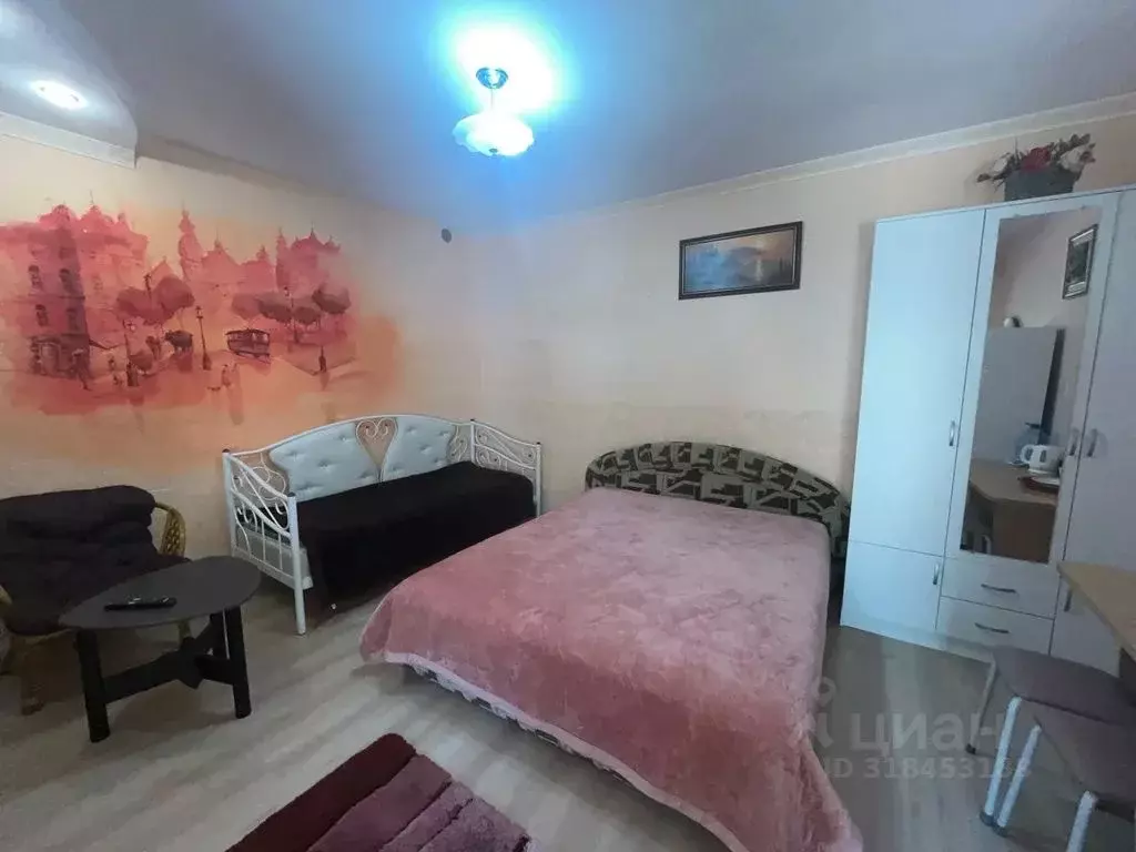Комната Крым, Евпатория туп. Матвеева, 2/9 - Фото 1