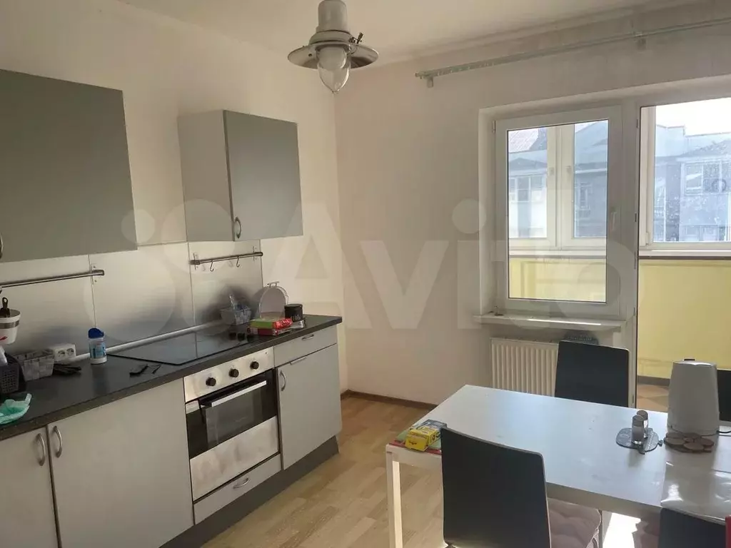 3-к. квартира, 70м, 5/5эт. - Фото 0