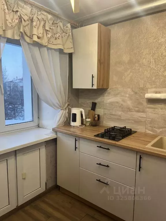 3-к кв. Башкортостан, Уфа ул. Ивана Якутова, 5 (56.9 м) - Фото 1