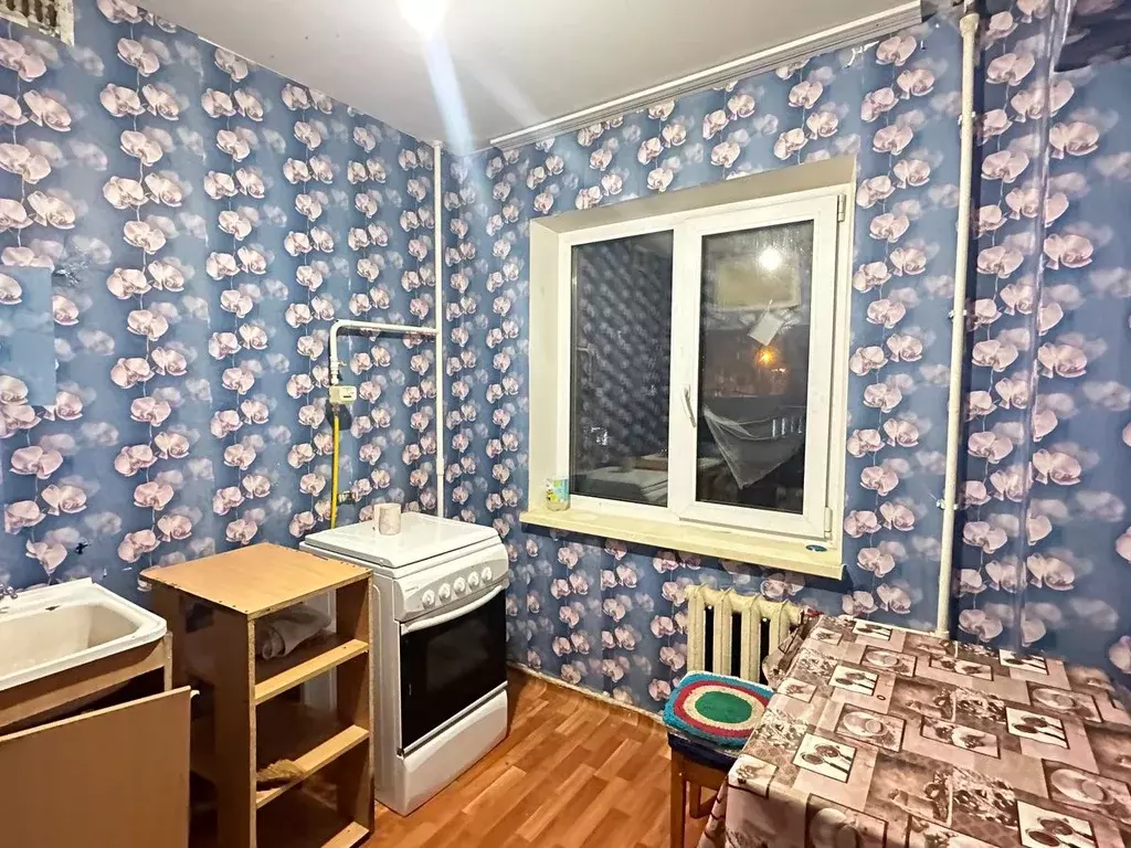 2-к кв. Омская область, Омск Заозерный мкр, просп. Менделеева, 28А ... - Фото 0