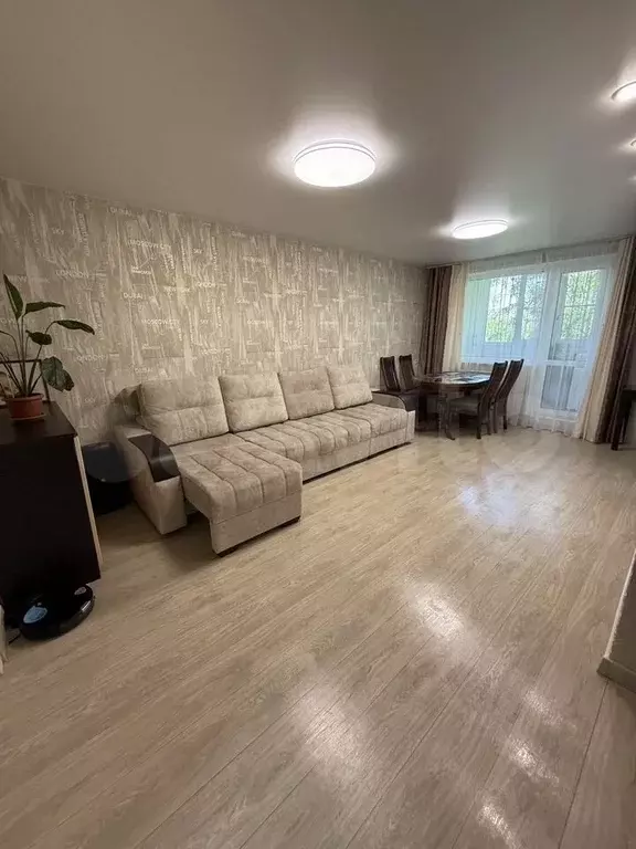 3-к. квартира, 61 м, 3/5 эт. - Фото 0