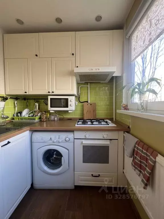 3-к кв. Санкт-Петербург Парашютная ул., 12 (59.5 м) - Фото 1