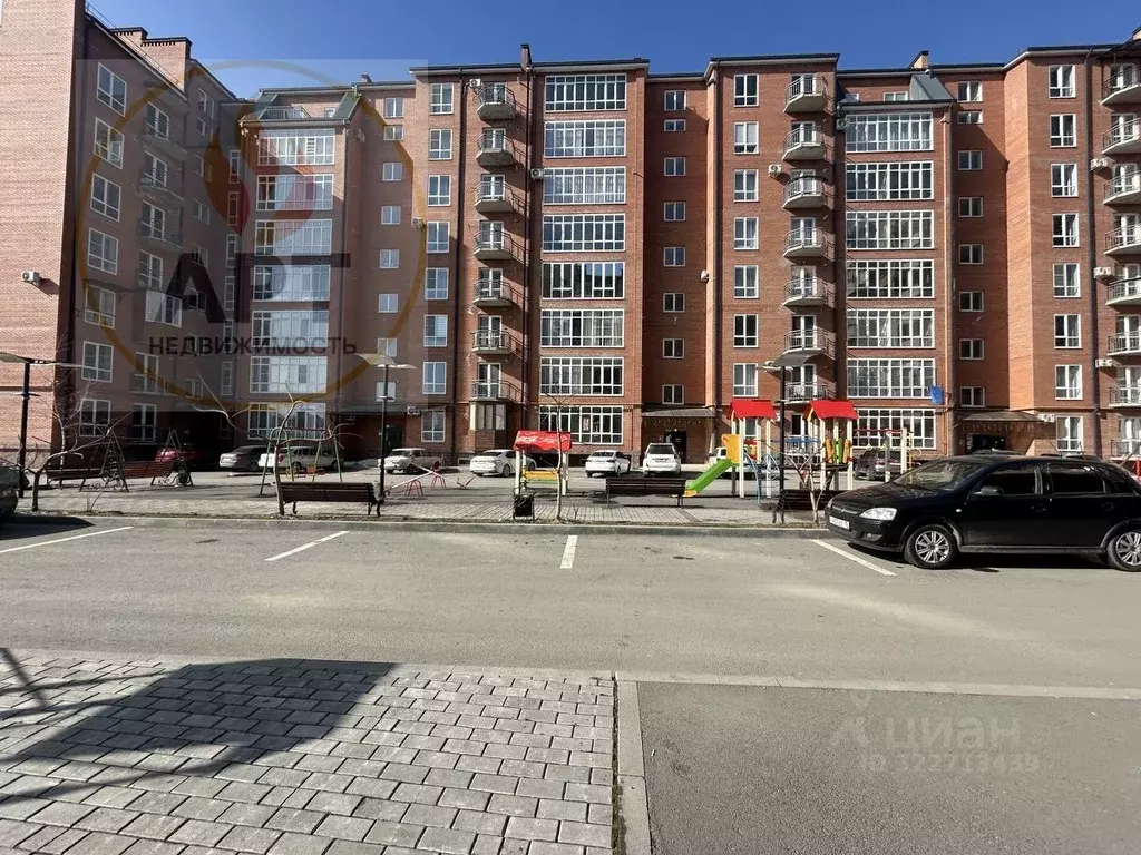 3-к кв. Северная Осетия, Владикавказ ул. Астана Кесаева, 44Д (109.0 м) - Фото 1