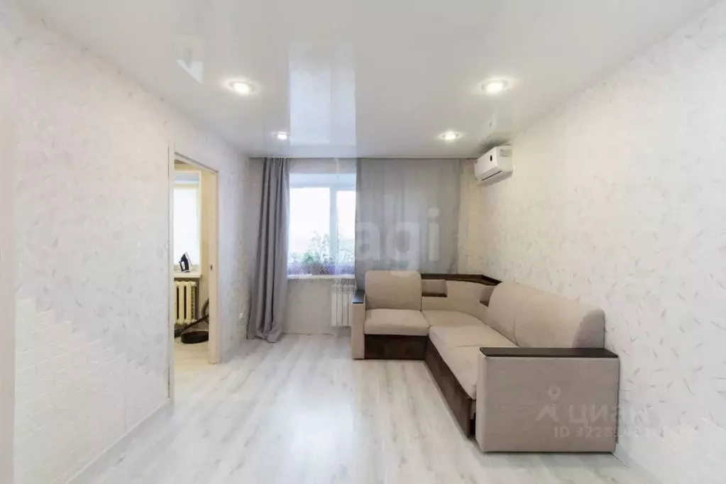 4-к кв. Свердловская область, Нижний Тагил Гвардейская ул., 52 (61.2 ... - Фото 1