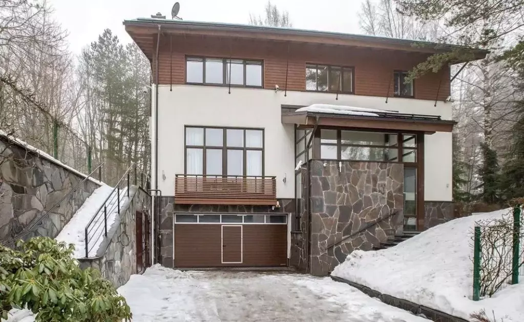 Коттедж в Ленинградская область, Всеволожский район, Бугровское ... - Фото 1