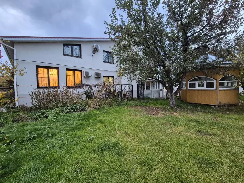 Дом в Самарская область, Ставропольский район, пос. Луначарский ... - Фото 2