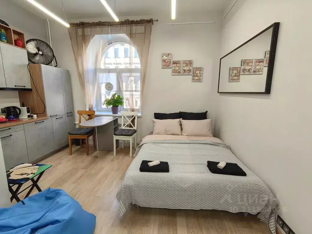Комната Санкт-Петербург 1-я Красноармейская ул., 2 - Фото 0