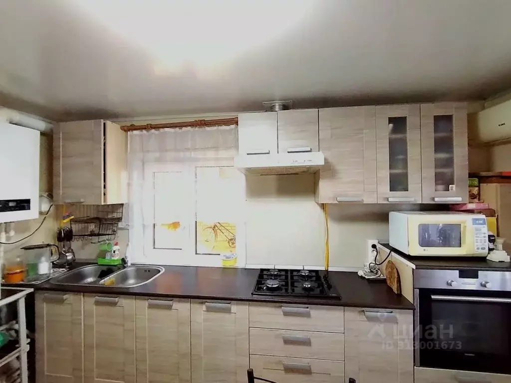 Дом в Волгоградская область, Котельниково ул. Куйбышева (50 м) - Фото 1