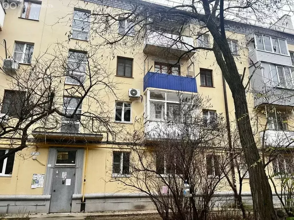 3-комнатная квартира: Волгоград, Новодвинская улица, 28 (54.8 м) - Фото 1