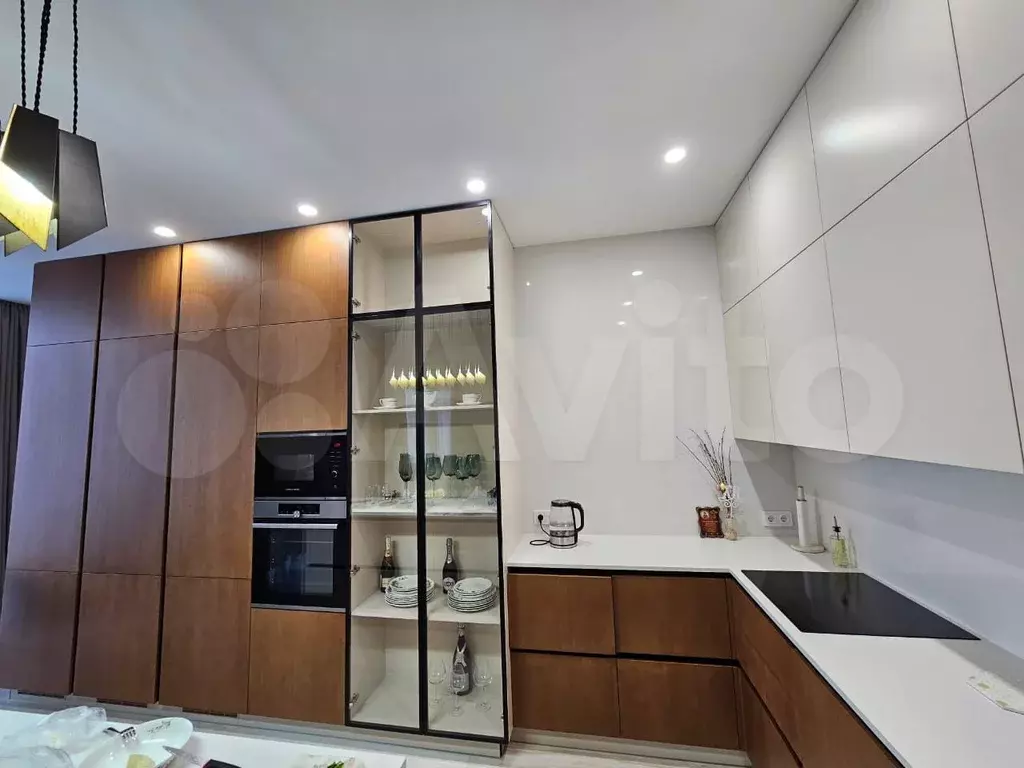 4-к. квартира, 150 м, 10/19 эт. - Фото 0
