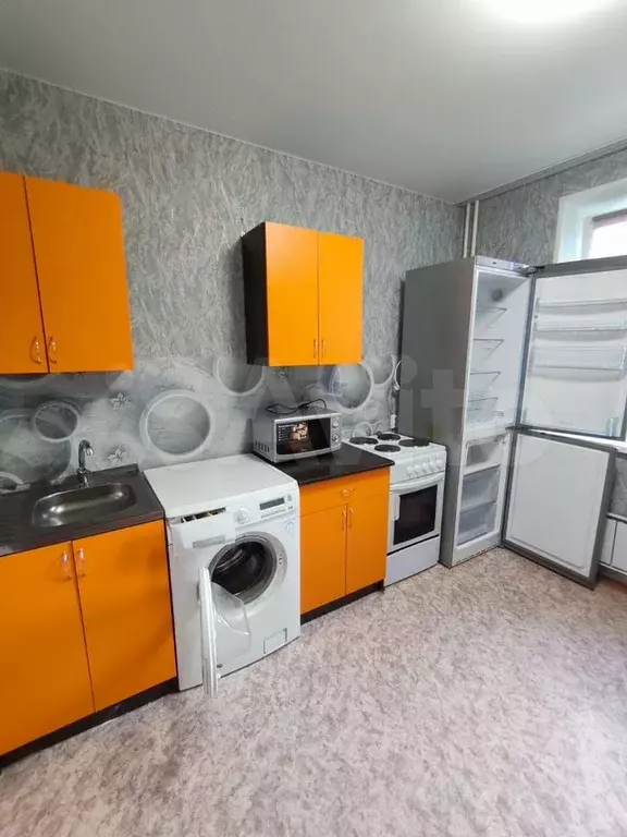 1-к. квартира, 43 м, 2/10 эт. - Фото 0