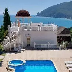 Дом в Крым, Алушта муниципальный округ, пос. Утес ул. Бороздина, 3А ... - Фото 1