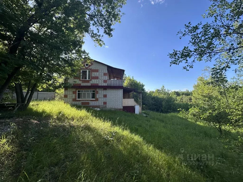 Дом в Саратовская область, Воскресенский район, Елшанское ... - Фото 1