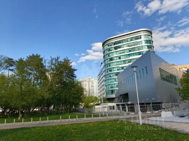 Помещение свободного назначения в Москва просп. 60-летия Октября, 10А ... - Фото 1