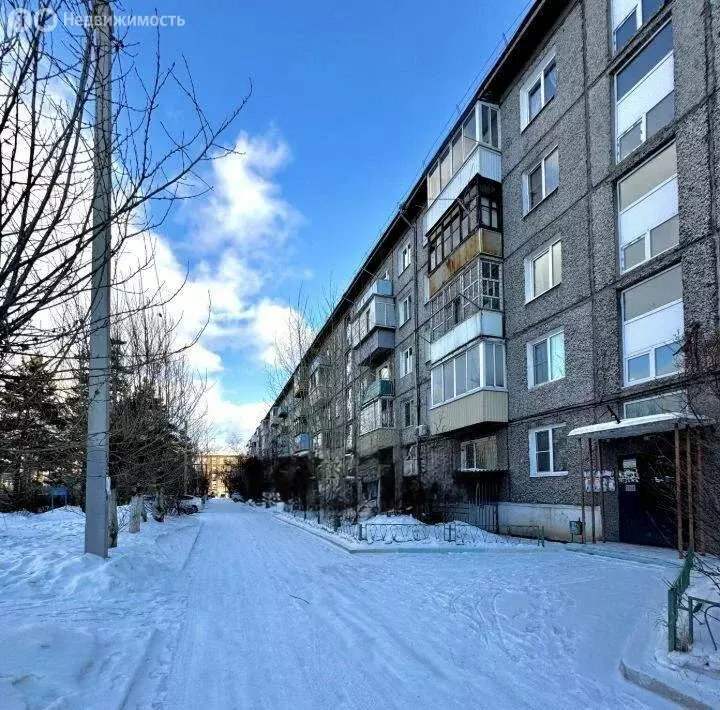 3-комнатная квартира: Улан-Удэ, Краснофлотская улица, 16 (63.2 м) - Фото 1