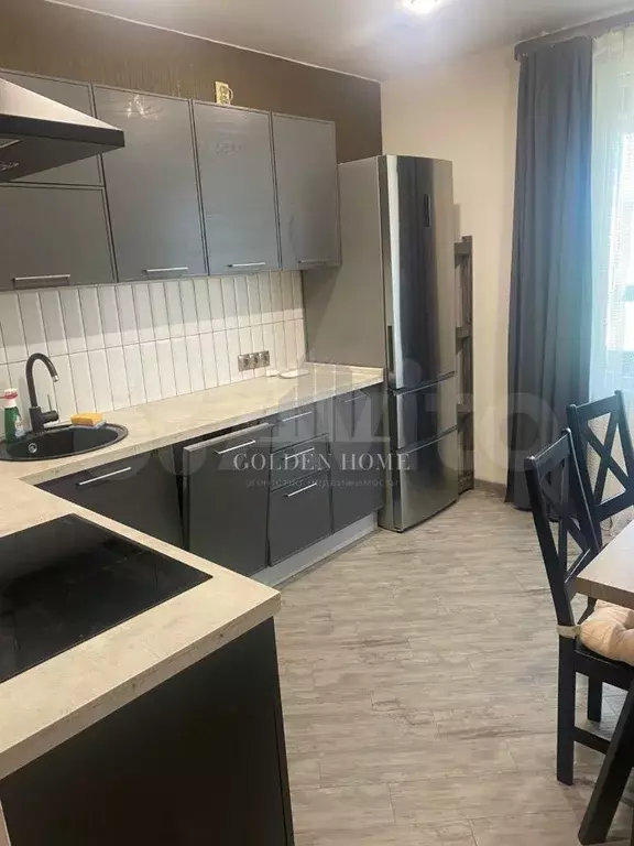 2-к. квартира, 64 м, 2/15 эт. - Фото 0