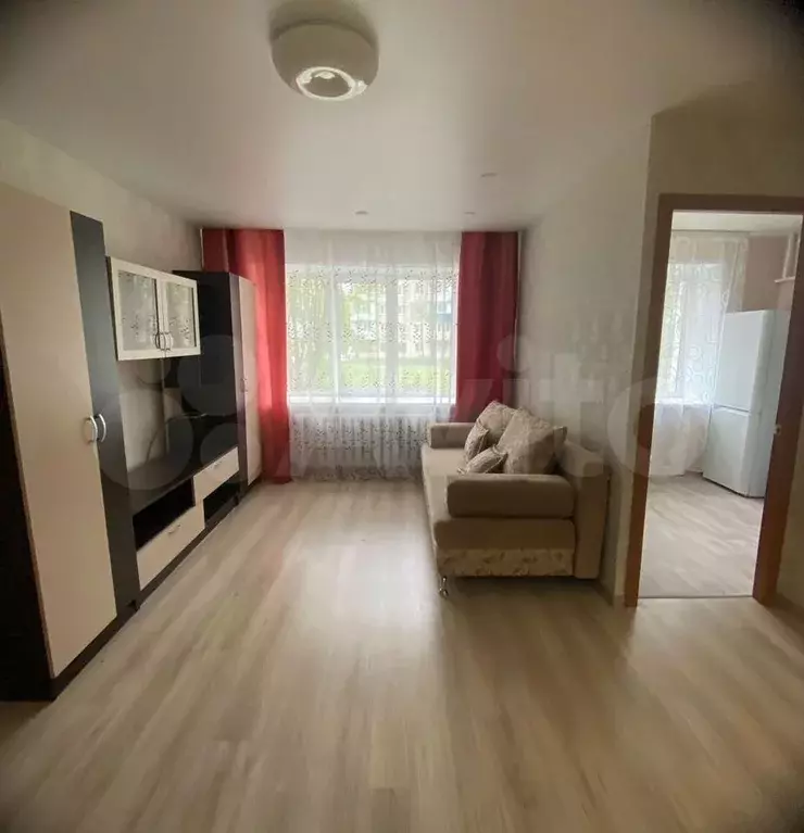 1-к. квартира, 32 м, 1/5 эт. - Фото 1